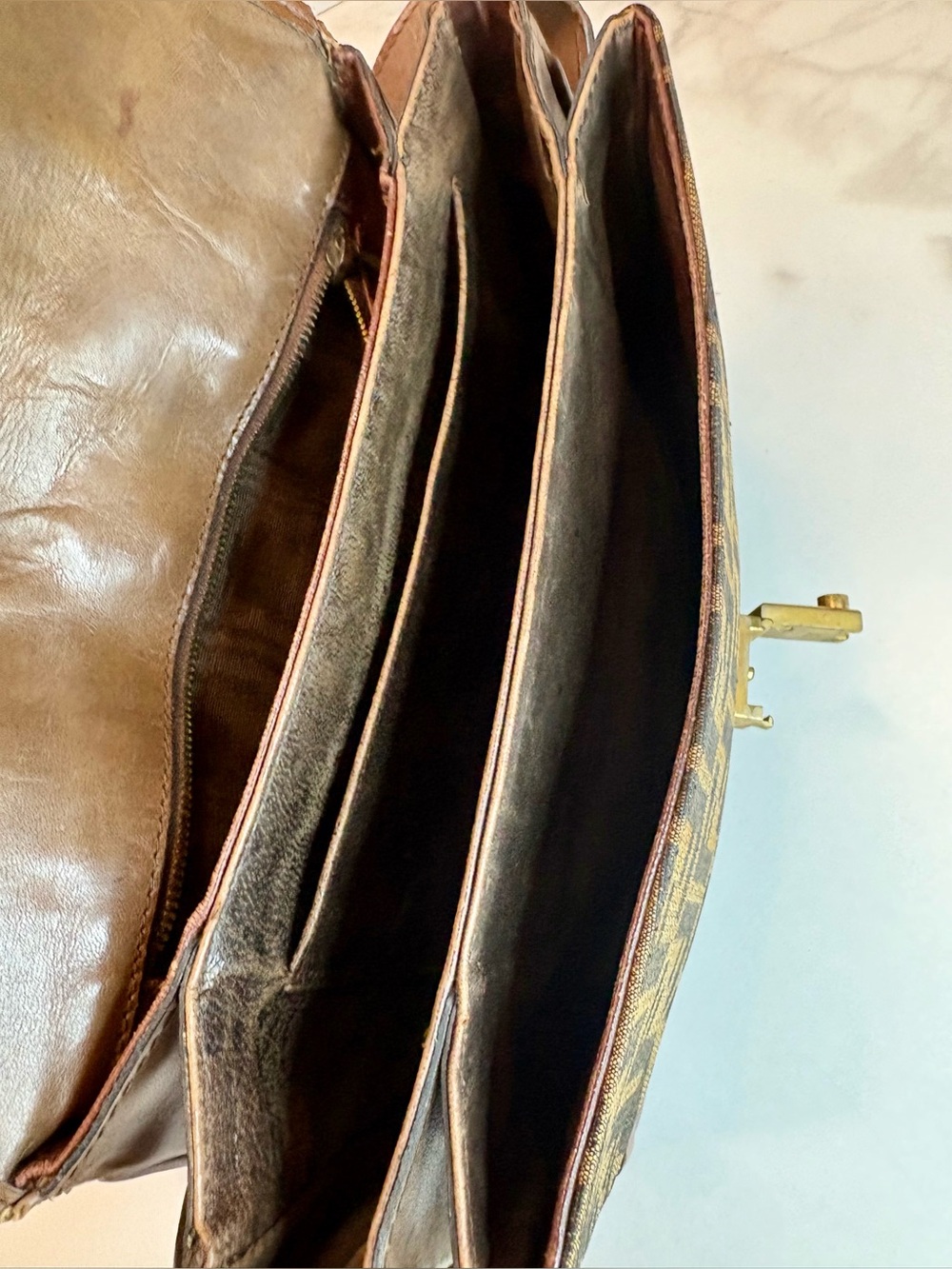 FENDI Zucca Monogram Crossbody ~Vintage - Picture 11 of 16